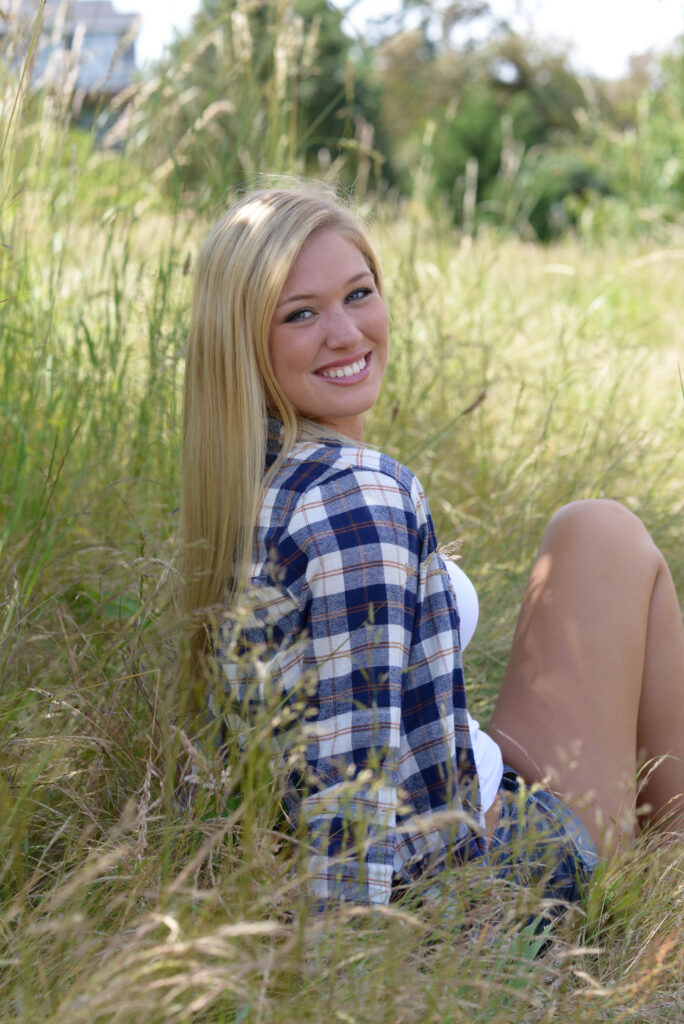 Country Girl Senior Picture